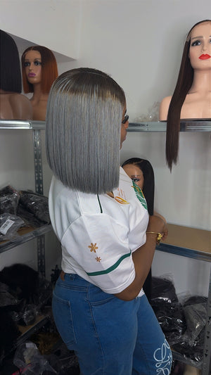 Luxury Straight wig - Grey