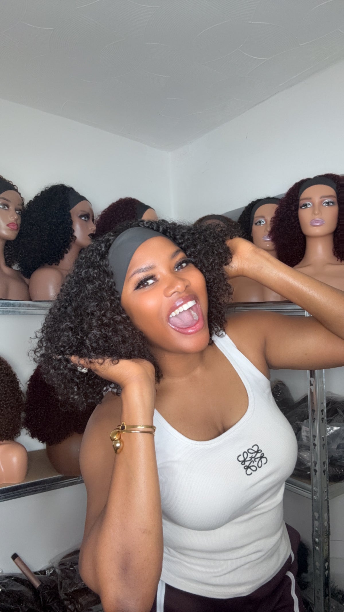 Wig Kathy 2 - Burmese Curls