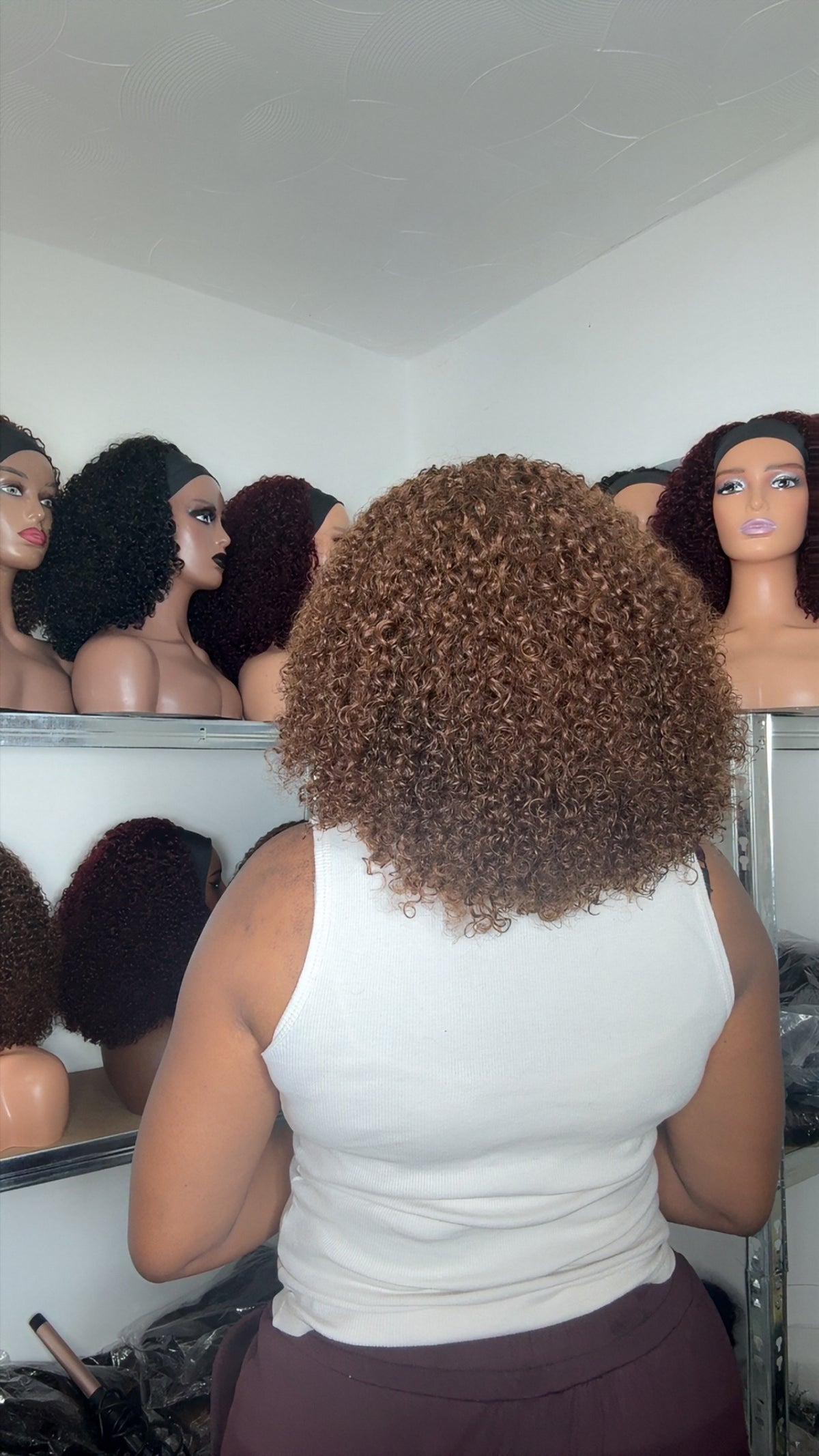 Wig Kathy 2 - Burmese Curls